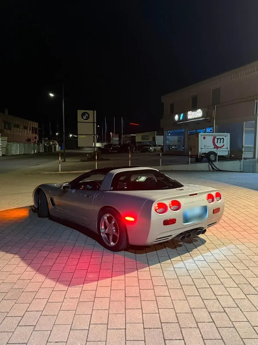 Gebraucht Corvette C5 355 PS (261 kW) 1998 Silber Coupé