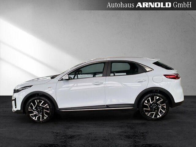 Gebraucht Kia XCeed Comfort 140 PS (102 kW) 2025 Weiß (carraraweiß) SUV