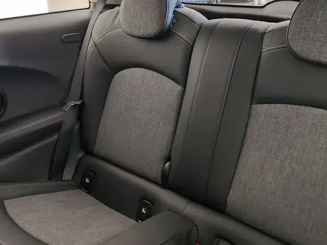 Gebraucht Mini Cooper S 135 kW (184 PS) 2022 Kleinwagen