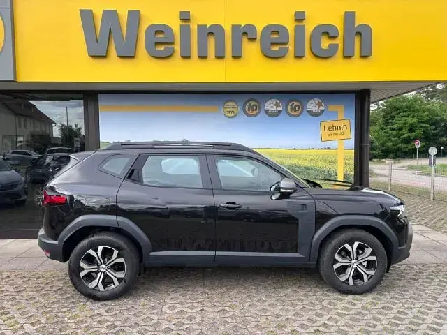 Gebraucht Dacia Duster 131 PS (96 kW) 2025 Perlmuttschwarz SUV