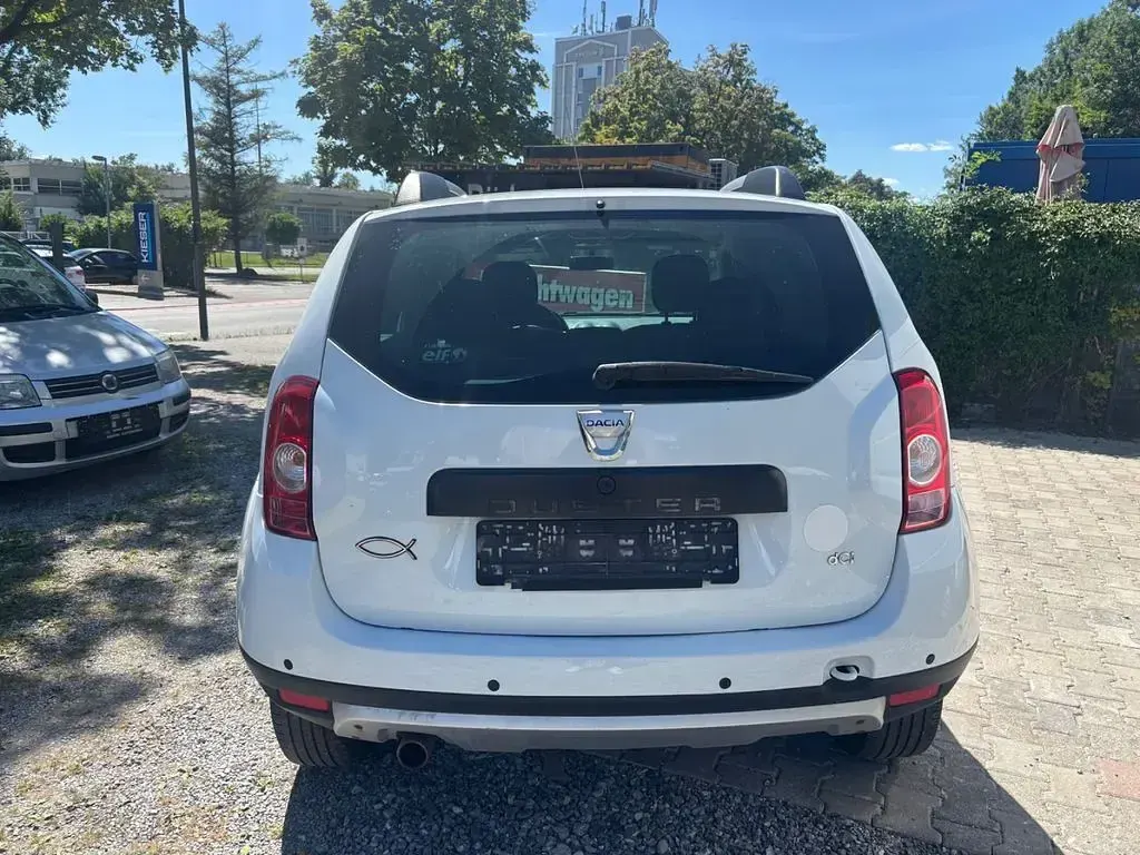 Gebraucht Dacia Duster Prestige 107 PS (78 kW) 2011 Weiß SUV