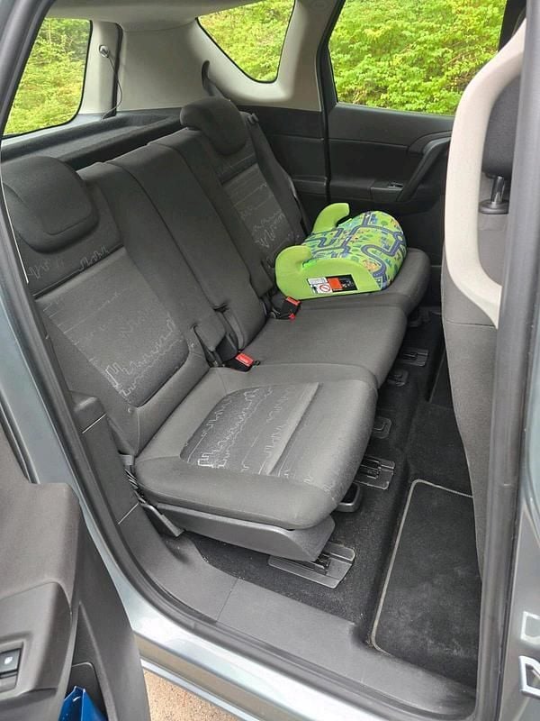 Silber Gebraucht 2013 Opel Meriva Van / Kleinbus | 4.000 € (Superpreis) - Bild 1/4
