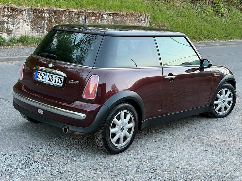 Second-hand Mini ONE 2003 Hatchback