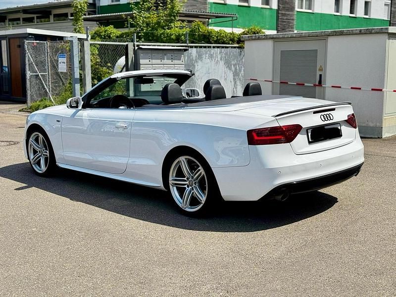Weiß Gebraucht 2012 Audi A5 Cabriolet S-Line Cabrio | 11.499 € (Guter Preis) - Bild 1/4