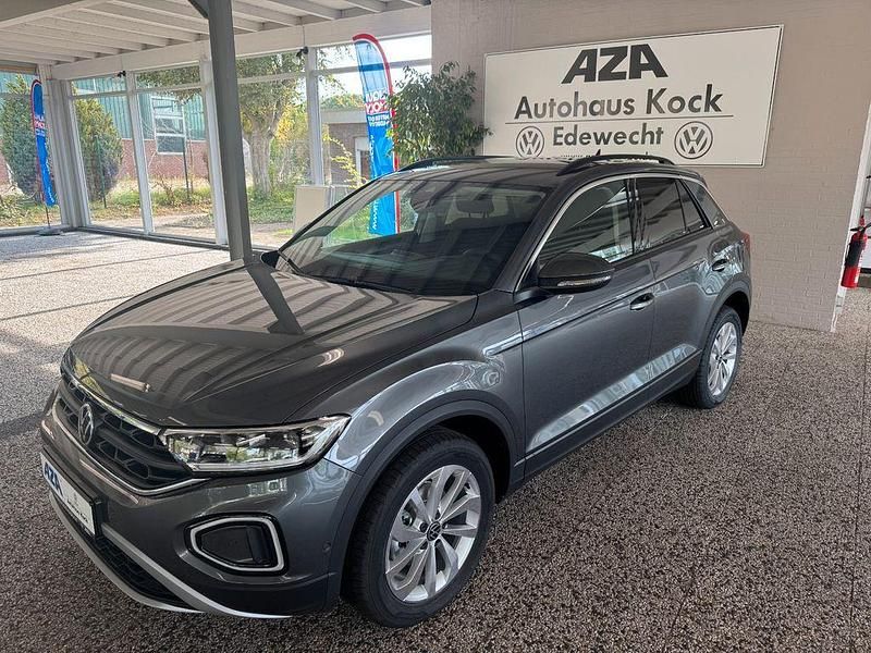 Grau Neu 2025 VW T-Roc Life SUV | 26.949 € (Guter Preis) - Bild 1/4