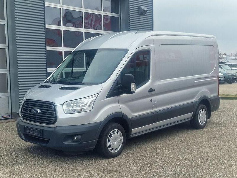 Polarsilber metallic Gebraucht 2018 Ford Transit Trend Limousine | 17.998 € (Fairer Preis) - Bild 1/4