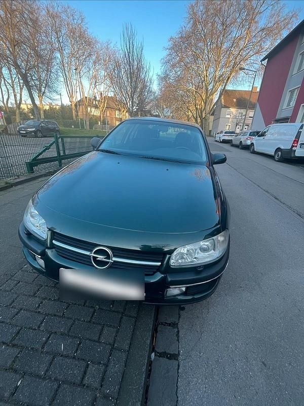 Gebraucht Opel Omega 136 PS (100 kW) 2000 Grün Limousine
