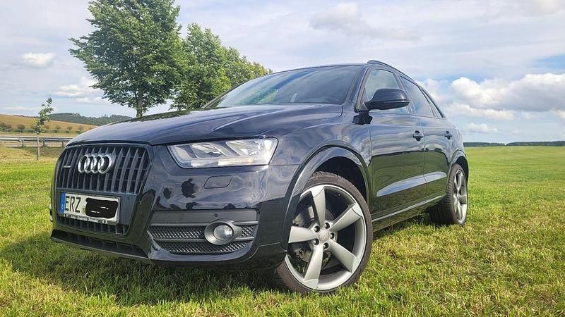 Schwarz Gebraucht 2013 Audi Q3 SUV | 12.990 € (Fairer Preis) - Bild 1/4