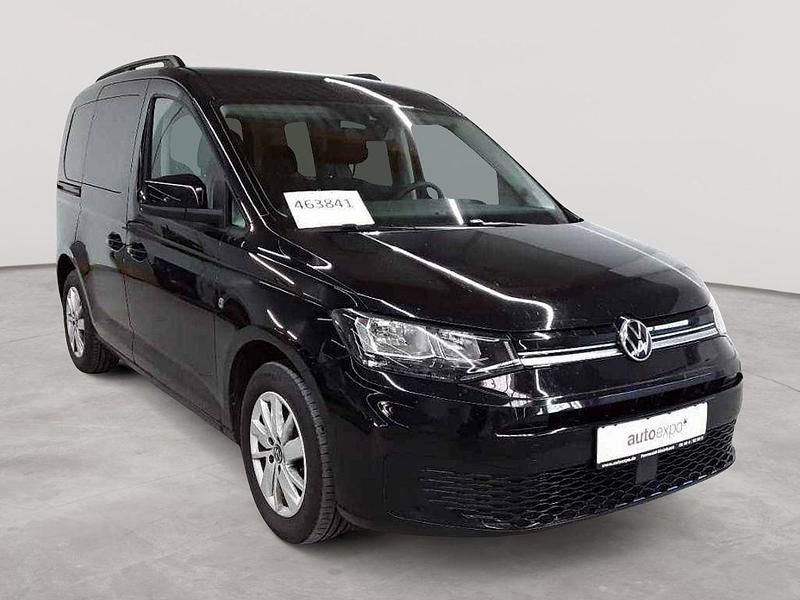 Deep black perleffekt Gebraucht 2023 VW Caddy Life Van / Kleinbus | 23.290 € (Etwas zu teuer) - Bild 1/4