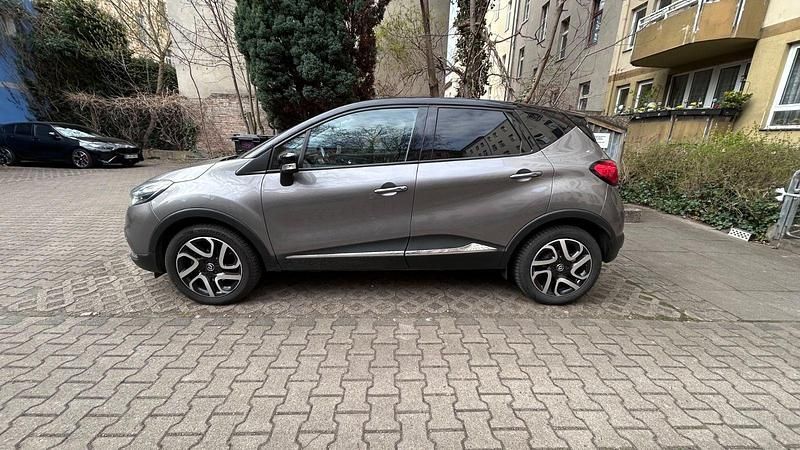 Gebraucht Renault Captur Intens 90 PS (66 kW) 2017 Grau SUV