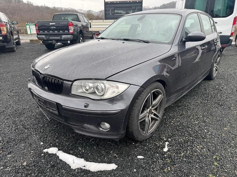 Gebraucht BMW 120 150 PS (110 kW) 2005 Grau Kleinwagen