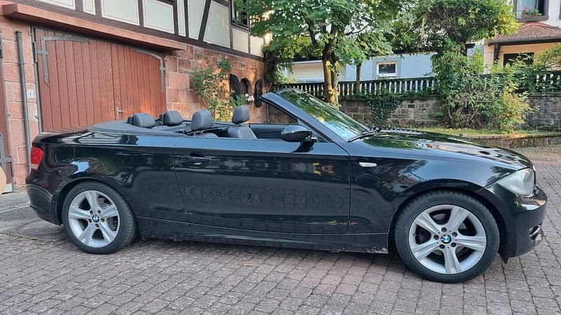 Schwarz Gebraucht 2008 BMW 120 Cabriolet Cabrio | 6.900 € (Etwas zu teuer) - Bild 1/4