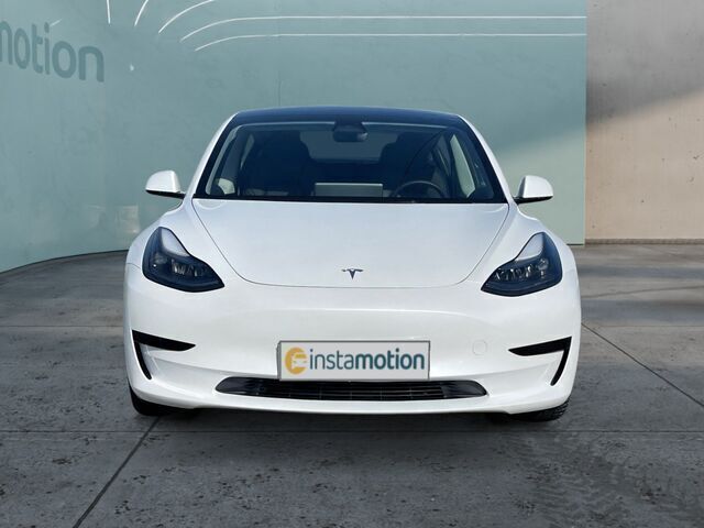Gebraucht Tesla Model 3 RWD 239 kW (325 PS) 2022 Weiß Limousine