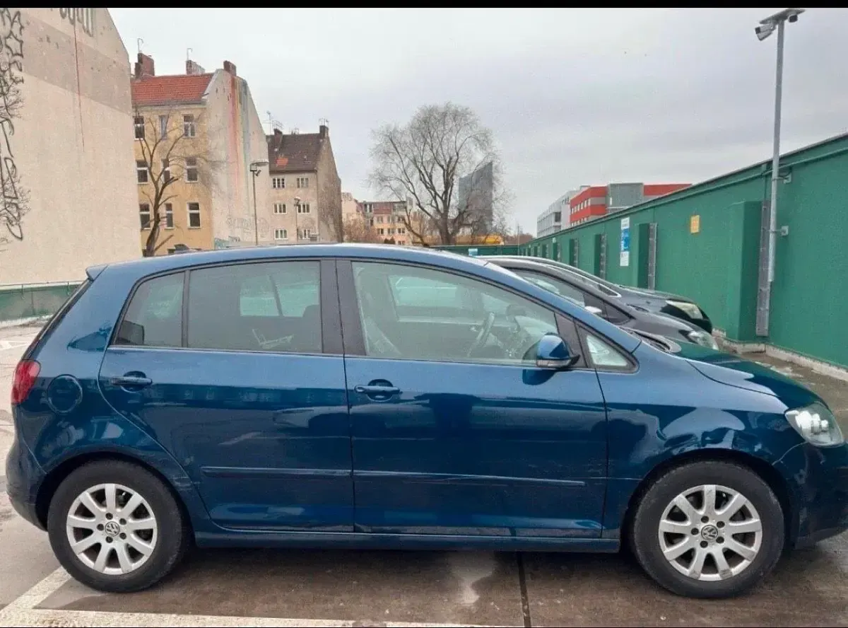 Gebraucht VW Golf V 122 PS (89 kW) 2008 Blau Kombi