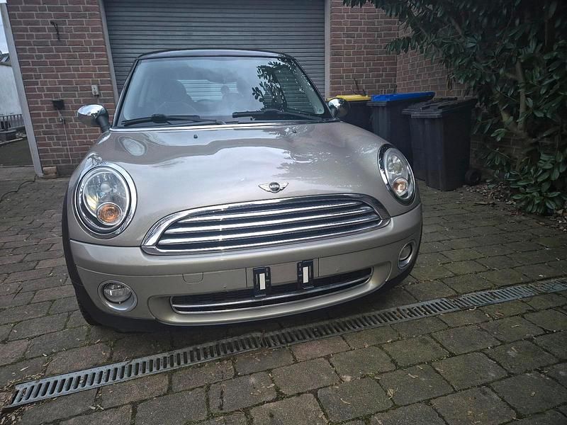 Gebraucht Mini Cooper 120 PS (88 kW) 2007 Braun Kleinwagen