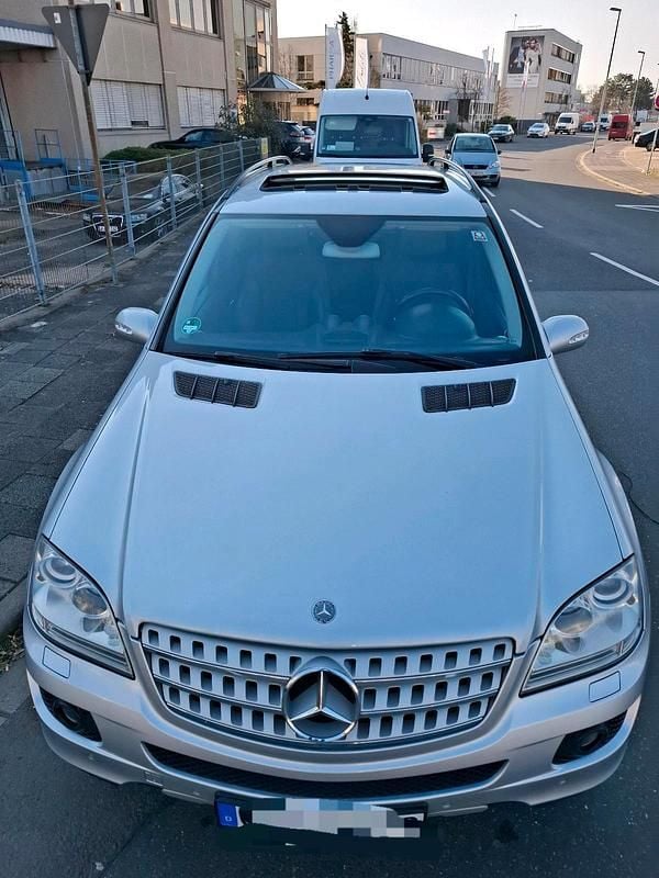 Gebraucht Mercedes ML280 190 PS (139 kW) 2006 Silber SUV