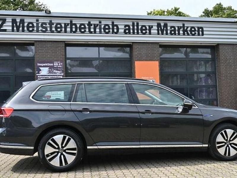 Gebraucht VW Passat GTE 218 PS (160 kW) 2021 Grau Kombi