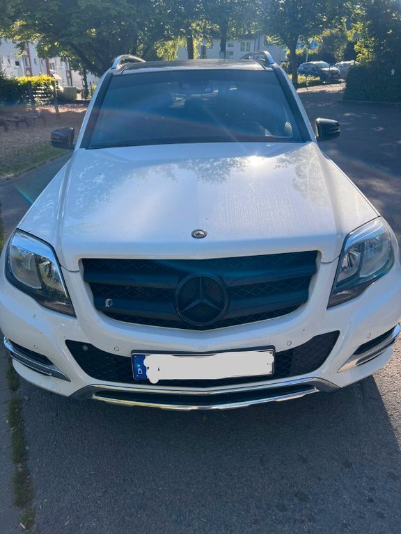 Weiß Gebraucht 2013 Mercedes GLK250 SUV | 18.200 € (Fairer Preis) - Bild 1/4