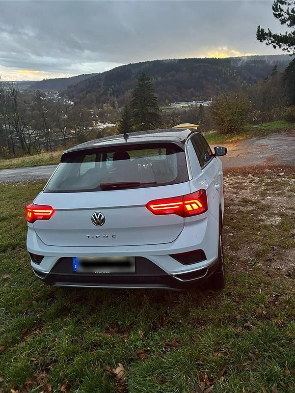 Gebraucht VW T-Roc 150 PS (110 kW) 2019 Weiß SUV