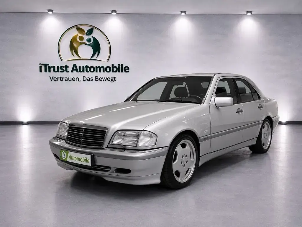Gebraucht Mercedes C220 Elegance 125 PS (91 kW) 1999 Silber Limousine