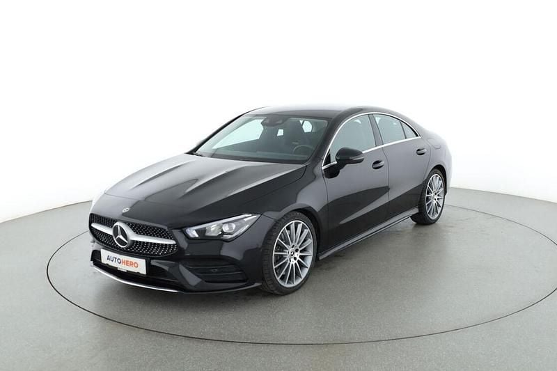 Schwarz Gebraucht 2019 Mercedes CLA220 AMG line Limousine | 29.590 € (Guter Preis) - Bild 1/3
