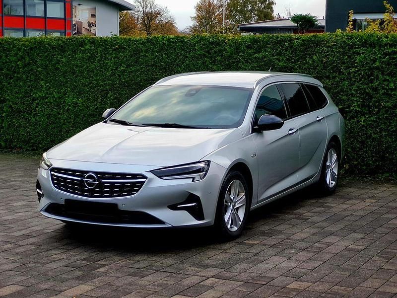 Gebraucht Opel Insignia Elegance 174 PS (127 kW) 2021 Silber Kombi