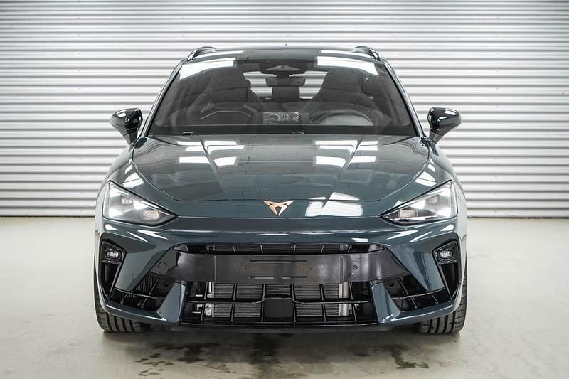 Neu Cupra Leon VZ 333 PS (244 kW) 2026 Fjord blau uni (9k) Kombi