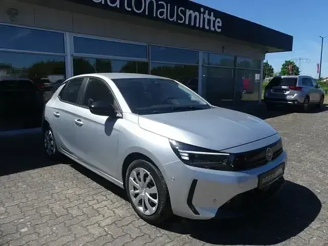 Gebraucht Opel Corsa Basis 85 PS (62 kW) 2024 Silber Kleinwagen