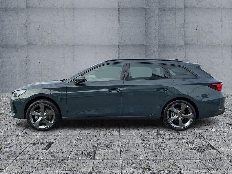 Neu Cupra Leon 204 PS (150 kW) 2026 Blau Limousine