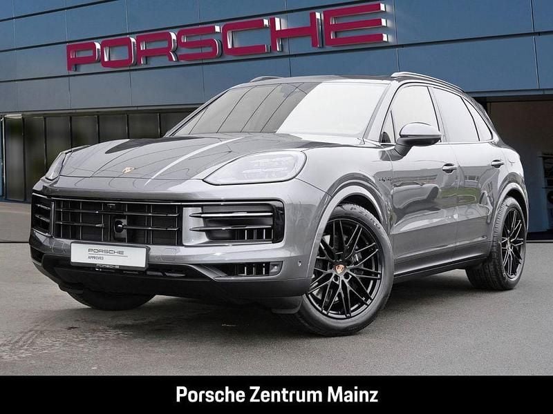 Quarzitgraumetallic Gebraucht 2025 Porsche Cayenne SUV | 110.888 € (Teuer) - Bild 1/4