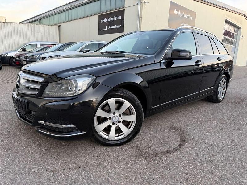 Gebraucht Mercedes C250 204 PS (150 kW) 2013 Schwarz Limousine