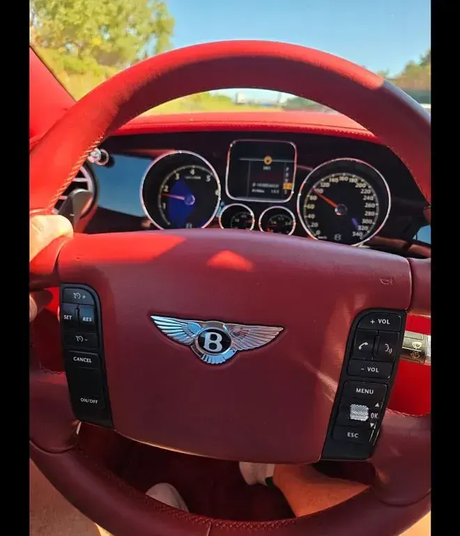 Gebraucht Bentley Continental GT Convertible 559 PS (411 kW) 2009 Weiß Cabrio