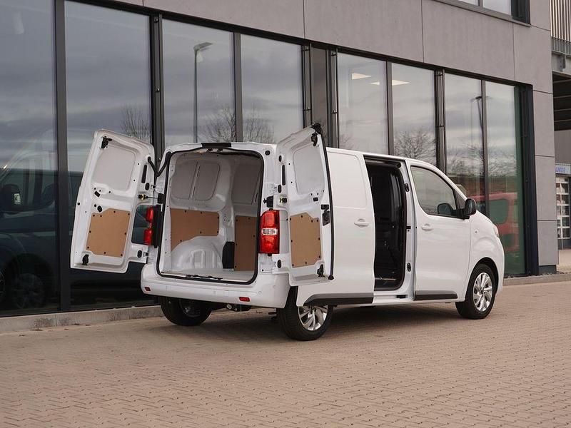 Neu Fiat Scudo 177 PS (130 kW) 2025 Weiß Van