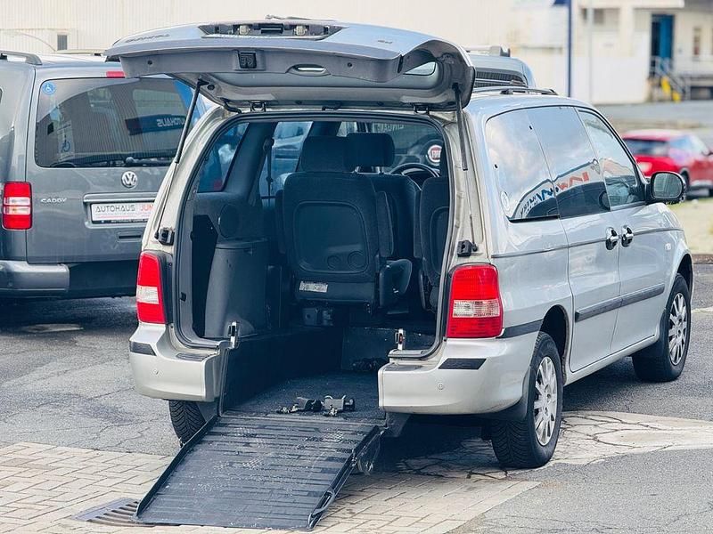 Brugt Kia Carnival 144 HK (105 kW) 2003 Sølv MPV