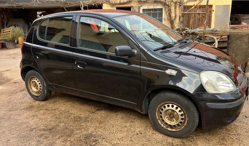 Gebraucht Toyota Yaris 65 PS (47 kW) 2006 Schwarz Kleinwagen