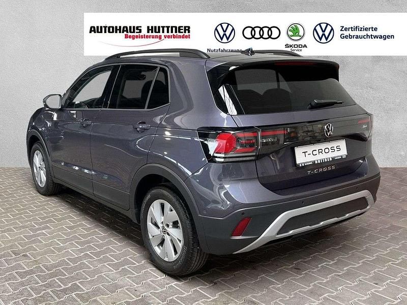 Gebraucht VW T-Cross Life 116 PS (85 kW) 2024 Rauchgrau SUV