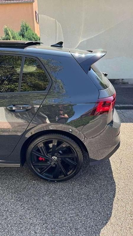 Grau Gebraucht 2023 VW Golf VIII GTI Clubsport Kleinwagen | 33.000 € (Guter Preis) - Bild 1/4