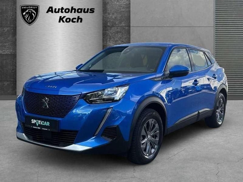 Vertig blau metallic Gebraucht 2021 Peugeot e-2008 Active SUV | 16.990 € (Guter Preis) - Bild 1/4
