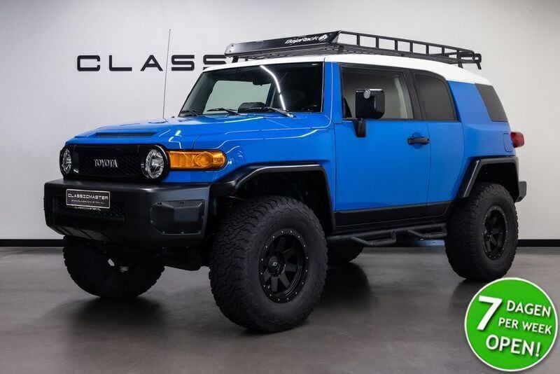 Blau Gebraucht 2012 Toyota FJ Cruiser SUV | 44.950 € - Bild 1/4
