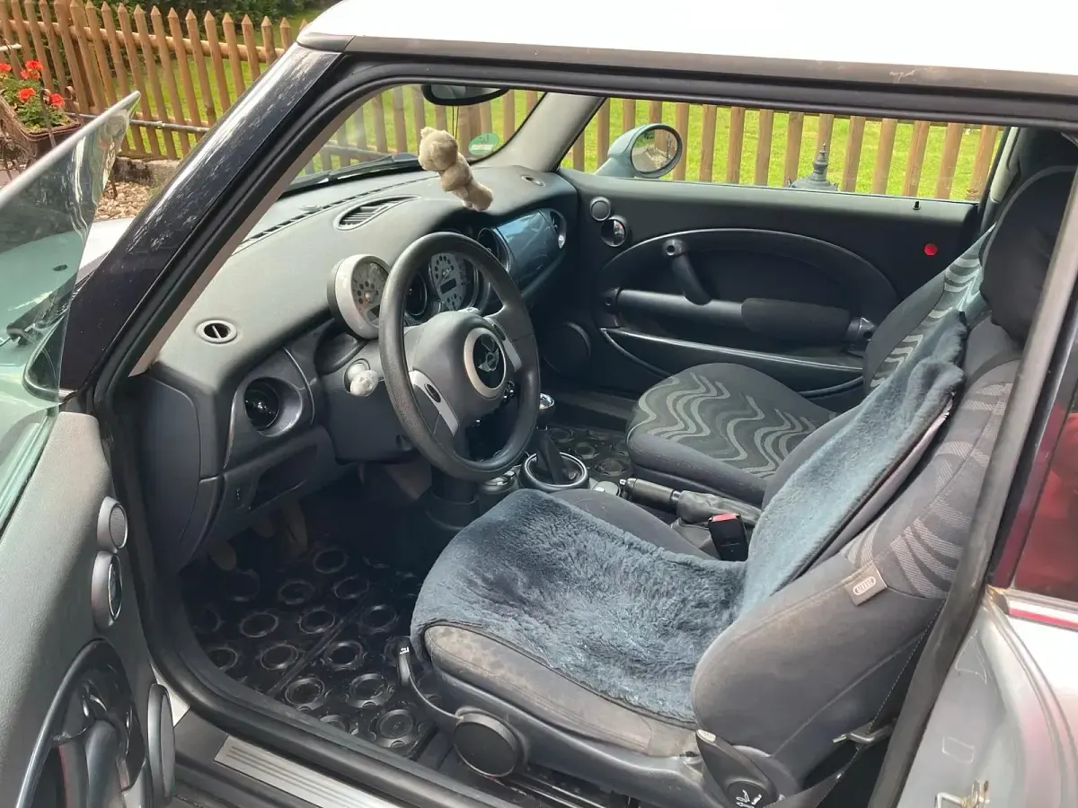 Gebraucht Mini Cooper 90 PS (66 kW) 2003 Silber Kleinwagen