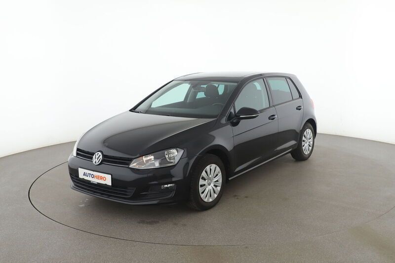 Schwarz Gebraucht 2014 VW Golf VII Trendline Limousine | 9.590 € (Fairer Preis) - Bild 1/4
