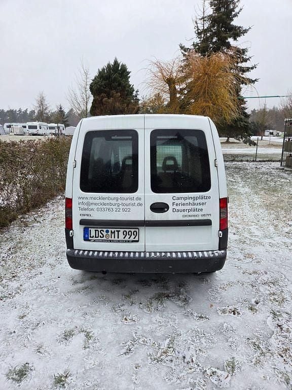 Gebraucht Opel Combo 75 PS (55 kW) 2010 Weiß Van / Kleinbus