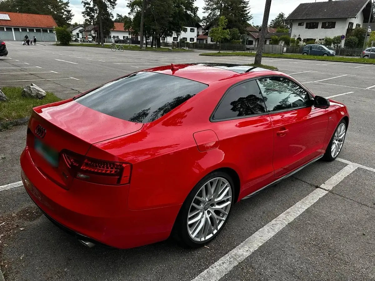 Gebraucht Audi A5 S-Line 245 PS (180 kW) 2013 Rot Coupé