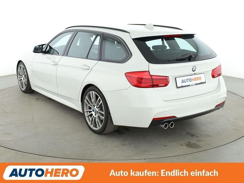 Gebraucht BMW 320 M Sport 184 PS (135 kW) 2019 Weiß Kombi