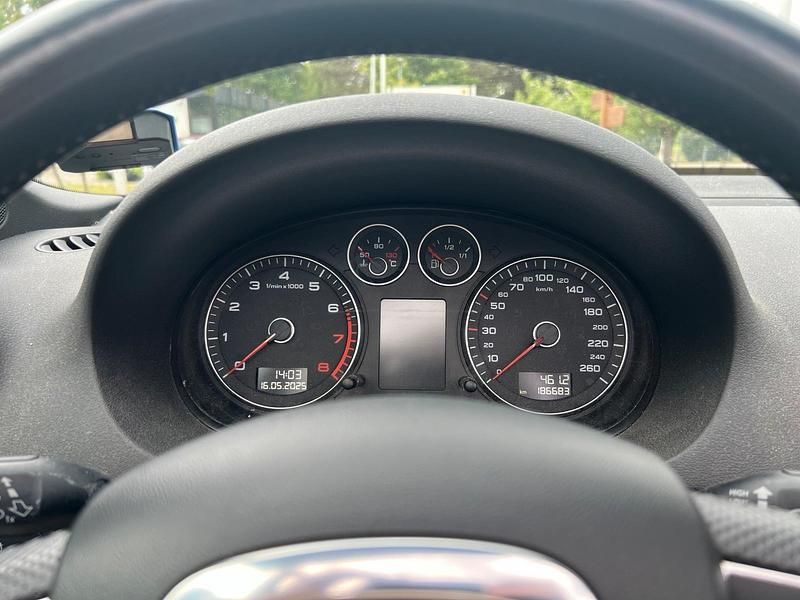 Gebraucht Audi A3 Cabriolet 160 PS (117 kW) 2008 Grau Cabrio