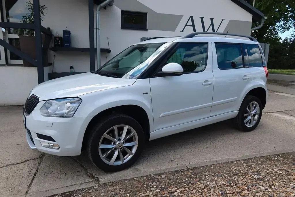 Gebraucht Skoda Yeti Joy 150 PS (110 kW) 2016 Weiß SUV