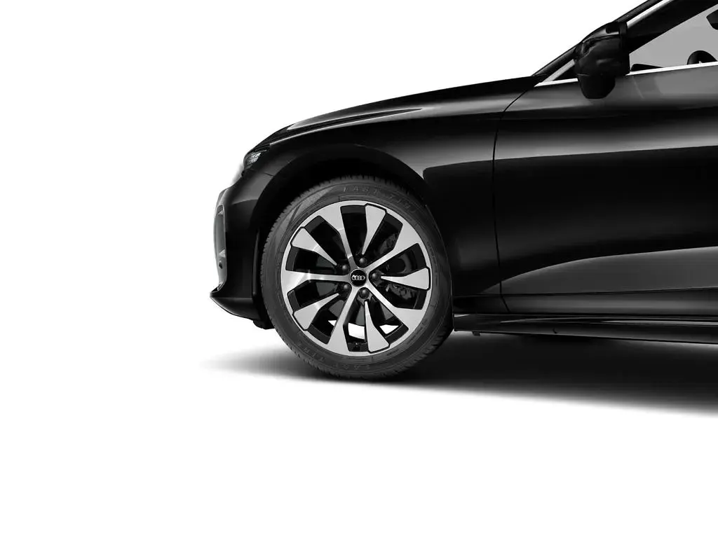 Gebraucht Audi A6 Advanced 204 PS (150 kW) 2025 Mythosschwarz metallic Kombi