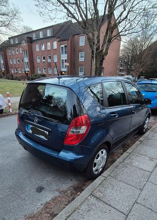 Gebraucht Mercedes A160 95 PS (69 kW) 2011 Blau Van / Kleinbus