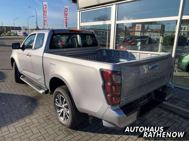 Neu Isuzu D-Max 163 PS (119 kW) 2025 Silber Abholung