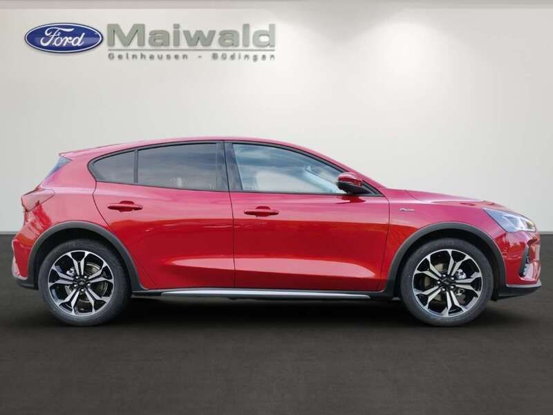 Gebraucht Ford Focus Active X 155 PS (114 kW) 2025 Fantastic red tc Limousine